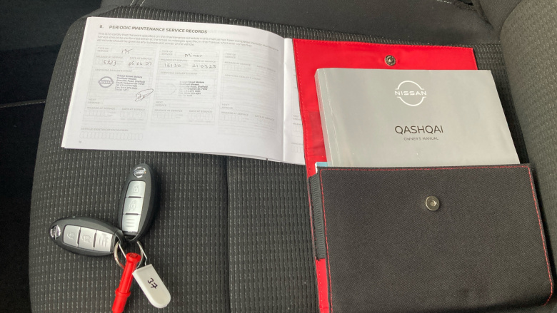 Nissan Qashqai 1.3 DiG-T MH Acenta Premium 5dr Petrol Hatchback